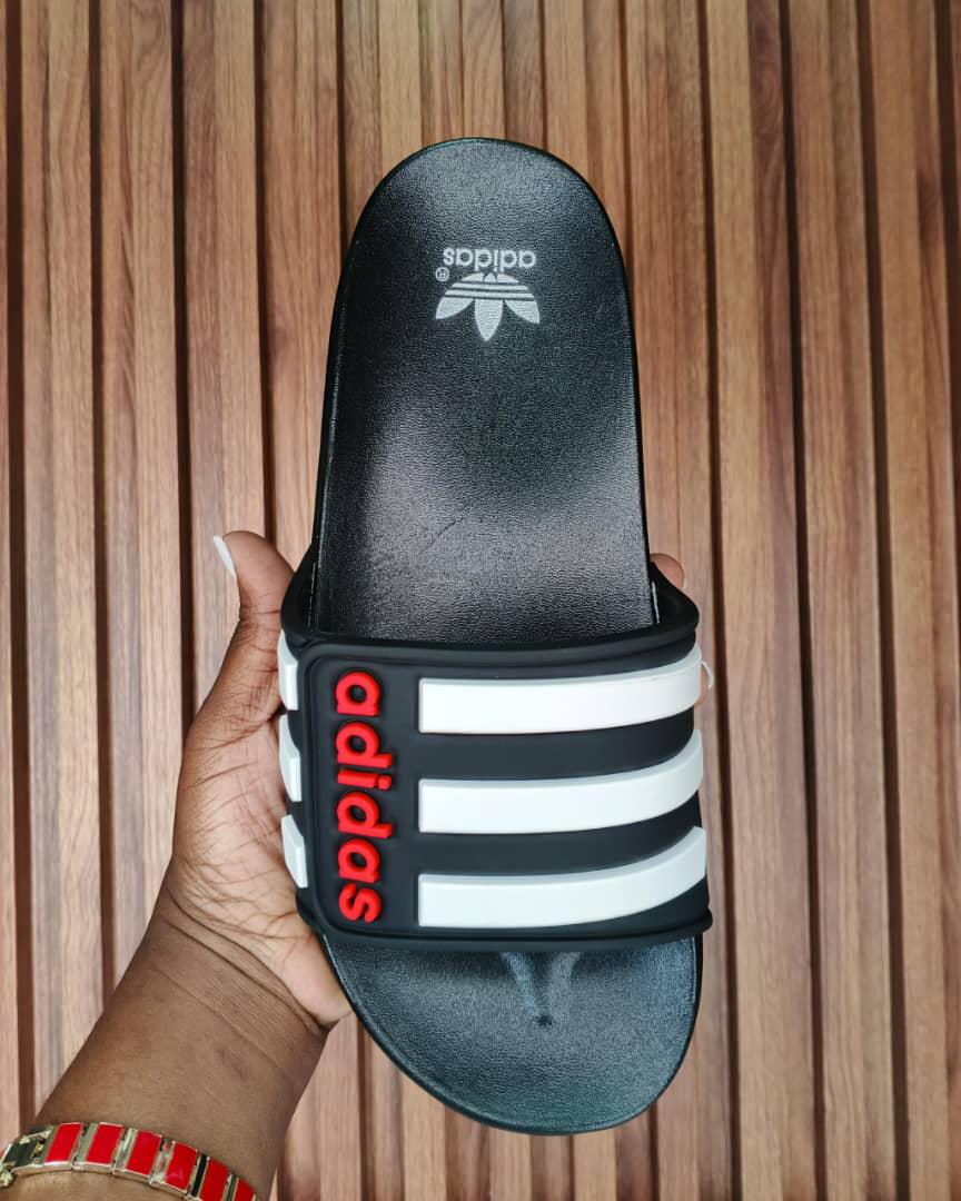 Sandale Adidas adilette